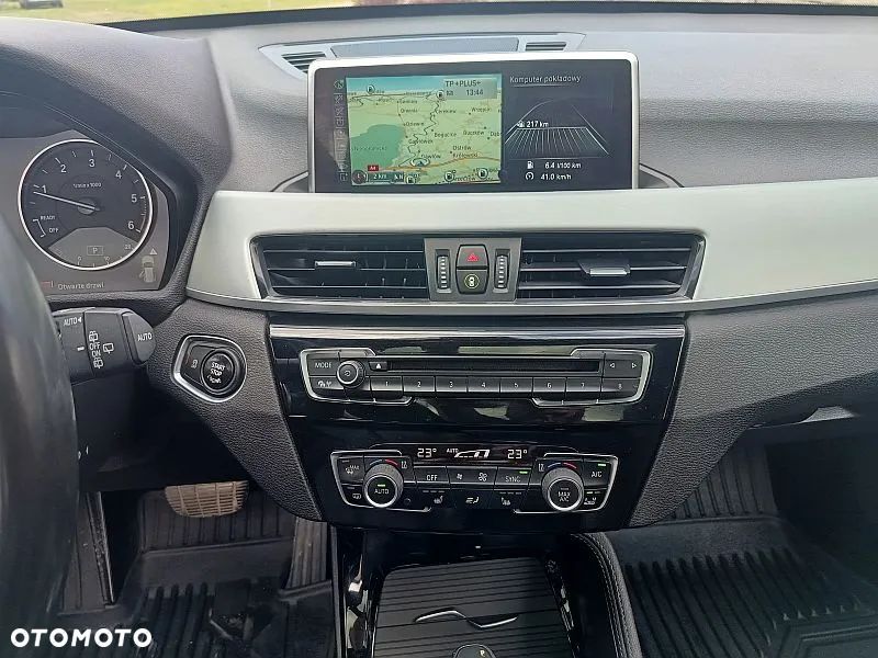 BMW X1 xDrive18d xLine sport - 8