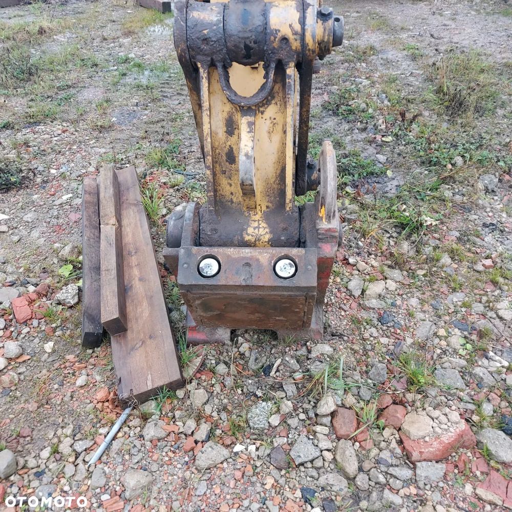 Caterpillar 323D - 2