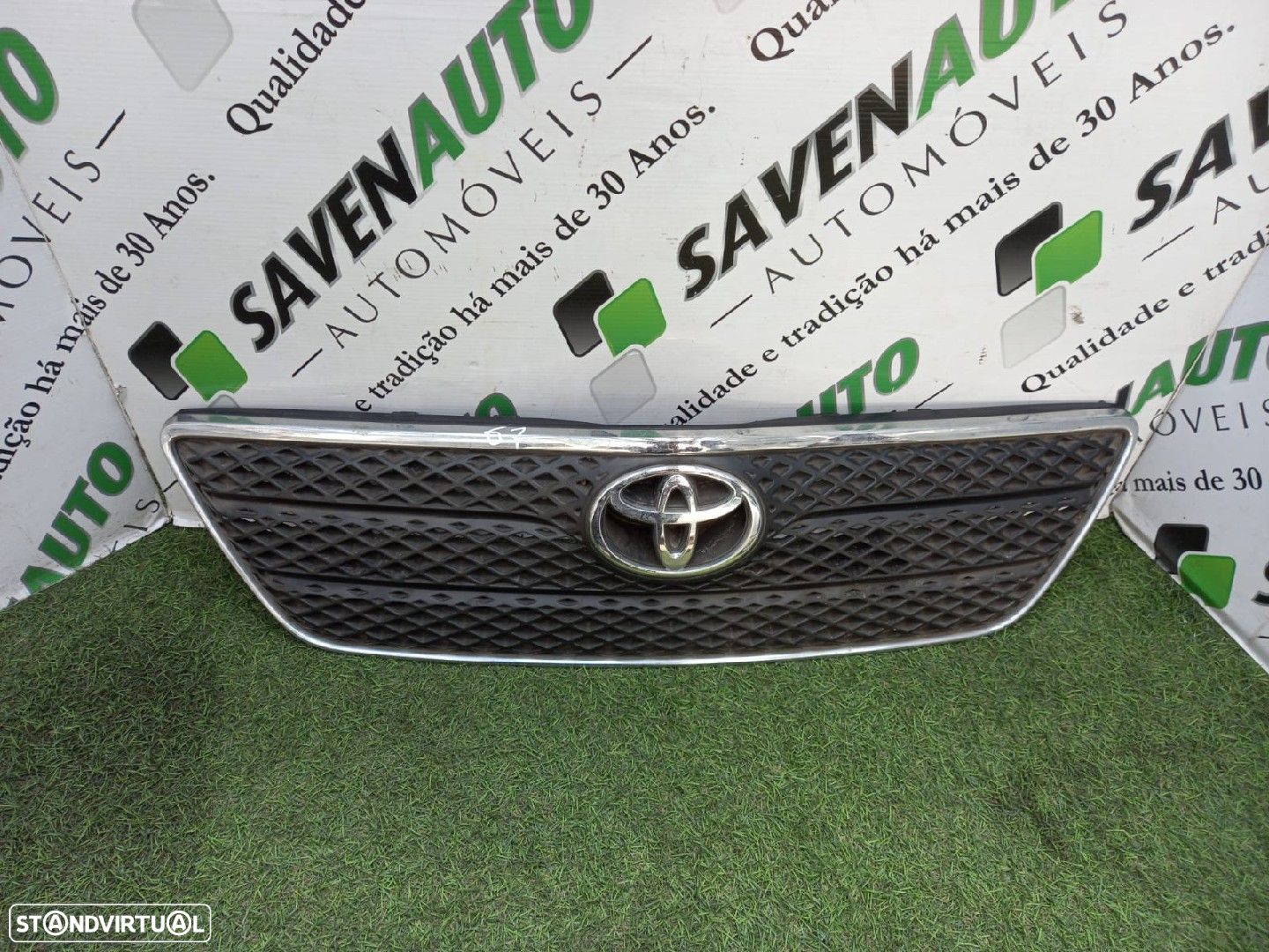Grelha Frente / Frontal Toyota Corolla (_E12_) - 1