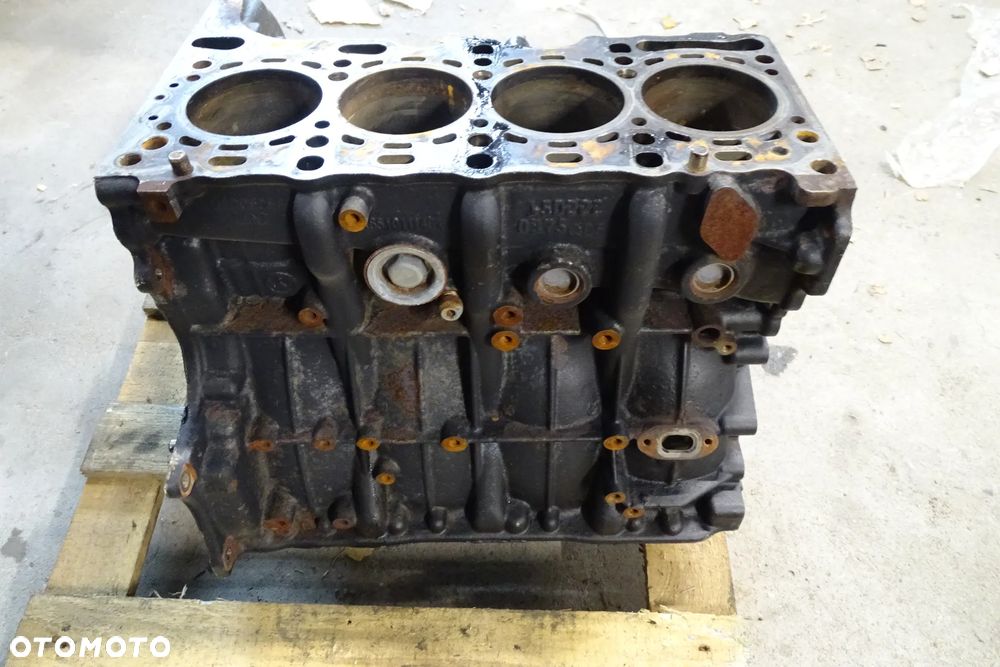 MERCEDES 2.2 CDI BLOK SILNIKA 6510111401 - 4