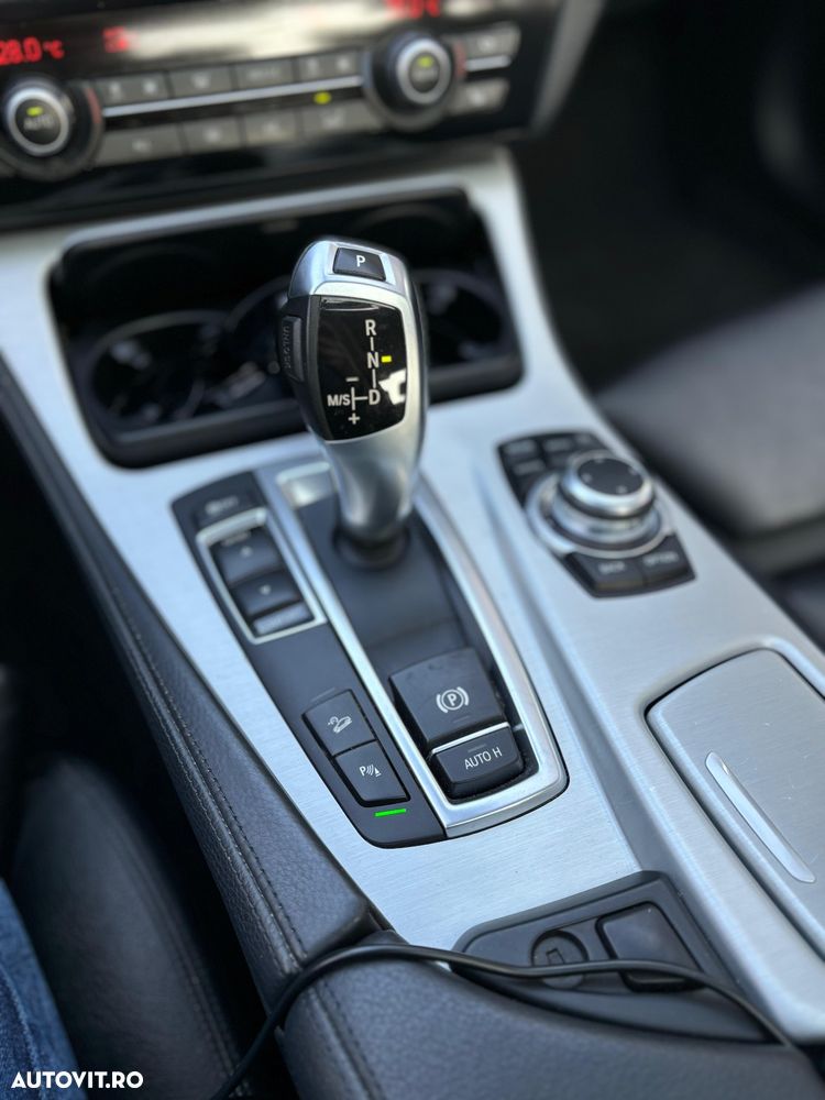 BMW Seria 5 530d xDrive Aut. Luxury Line - 17