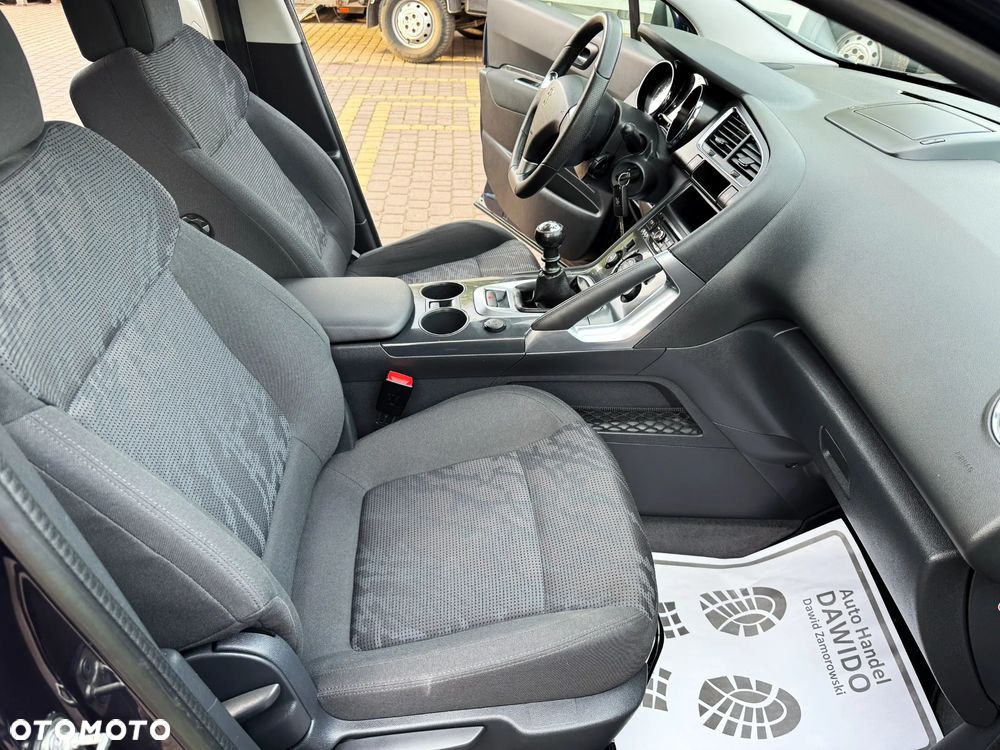 Peugeot 3008 1.6 THP Active - 28