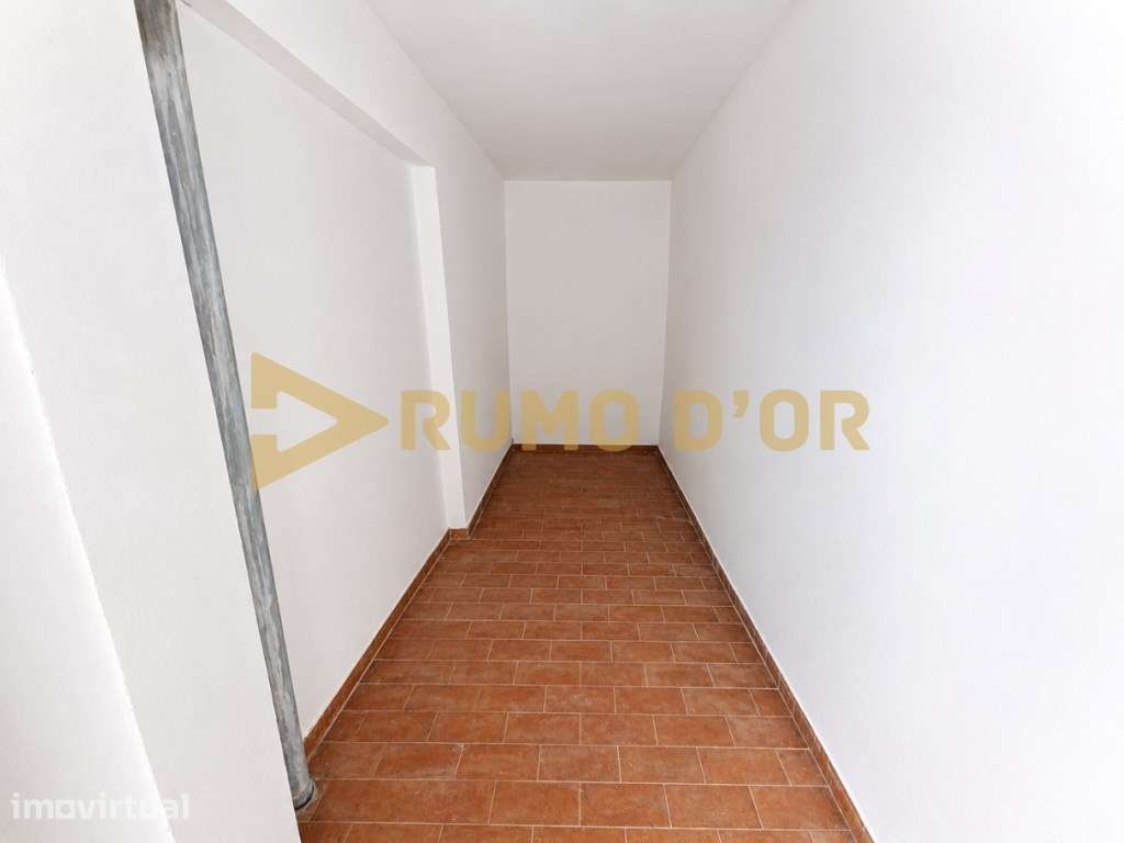 Arrecadação com 20 m² em Montechoro - Albufeira - Grande imagem: 3/3