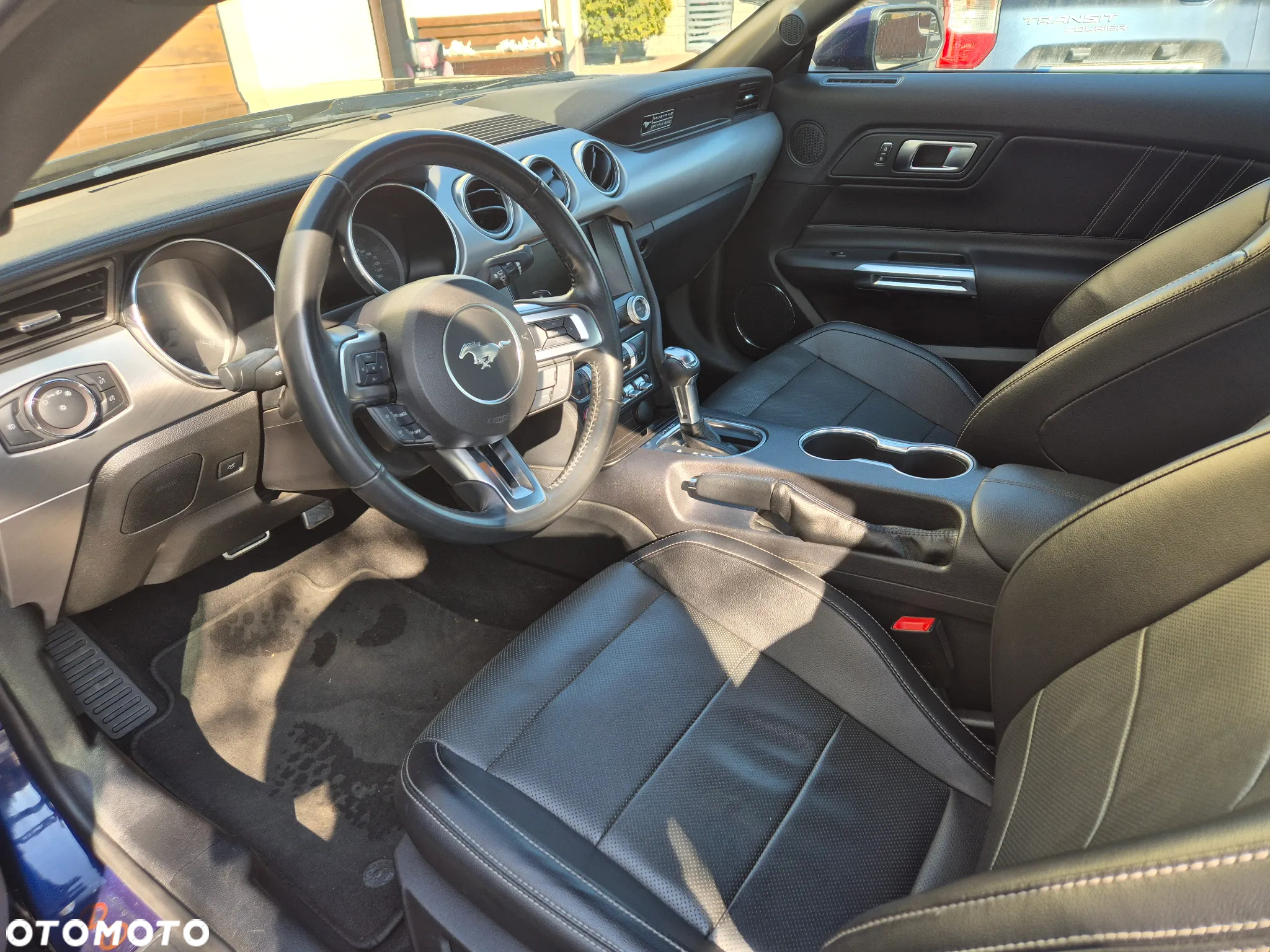 Ford Mustang 5.0 V8 GT - 8