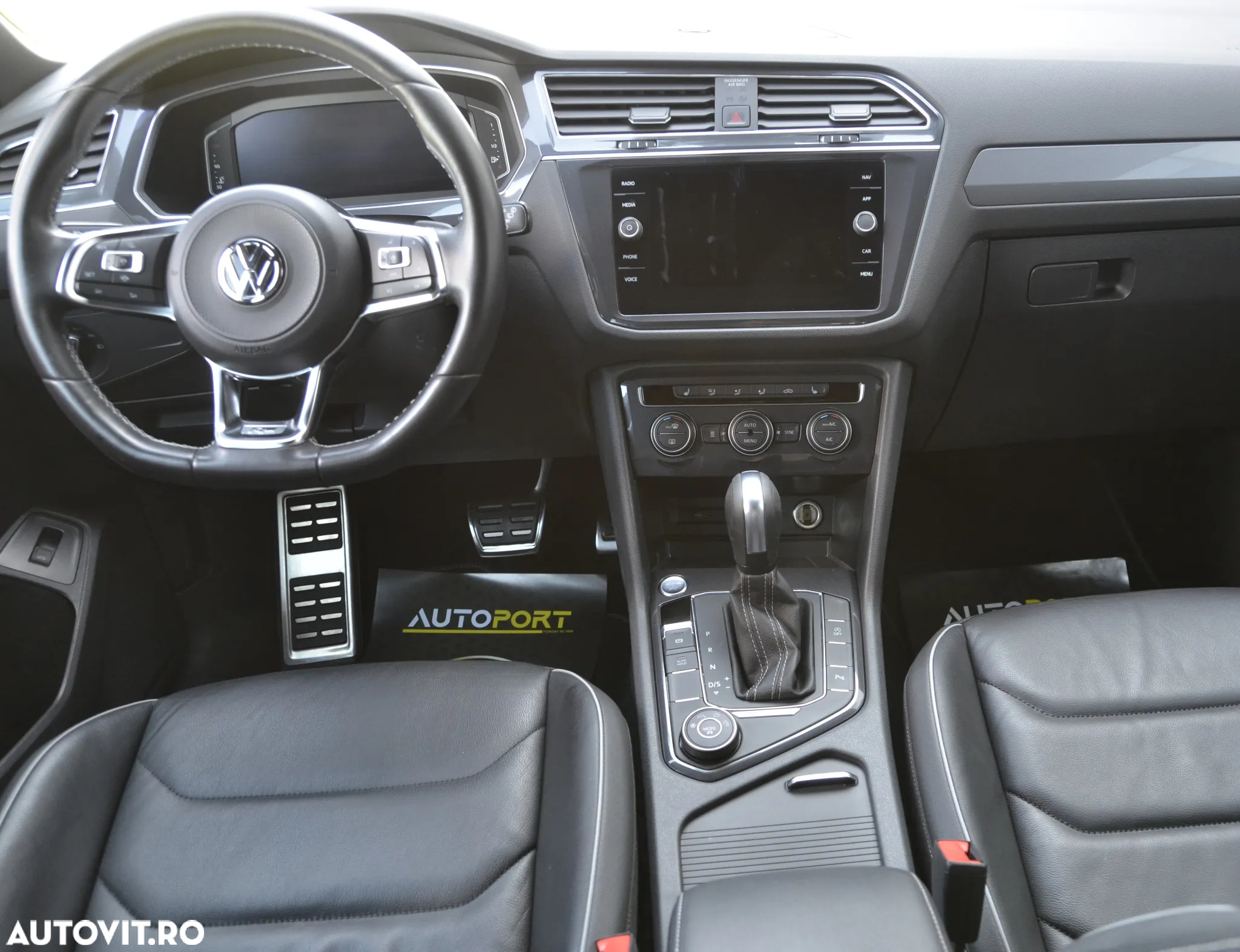 Volkswagen Tiguan Allspace 2.0 TDI SCR 4Motion DSG R-Line - 12