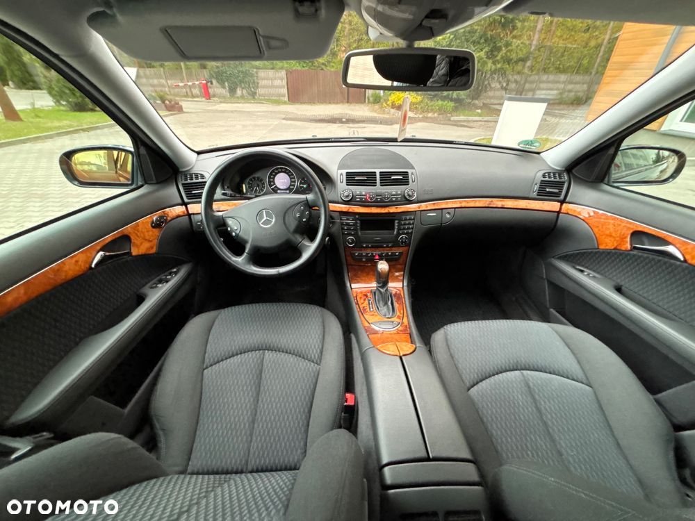 Mercedes-Benz Klasa E 200 Kompressor Automatik Avantgarde - 19