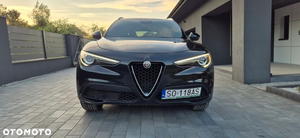Alfa Romeo Stelvio 2.0 Turbo 16V AT8-Q4 Super - 4
