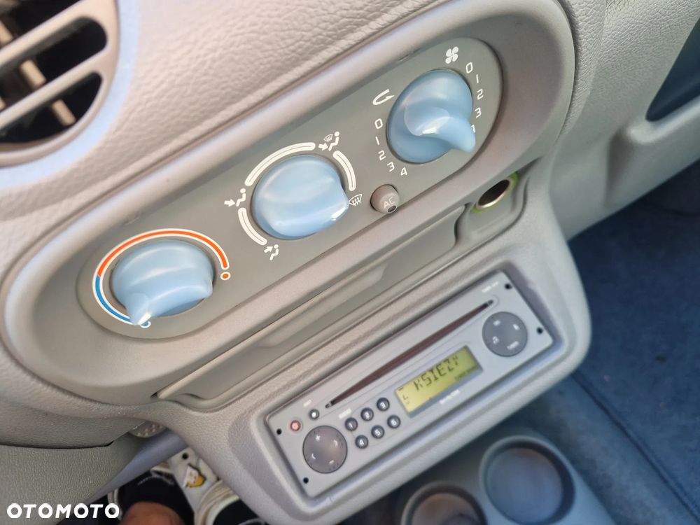 Renault Twingo - 31