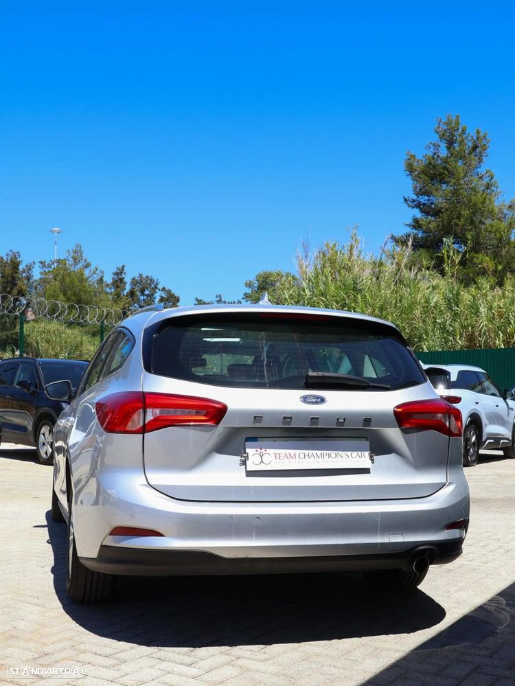 Ford Focus 1.5 EcoBlue S&S ACTIVE - 8
