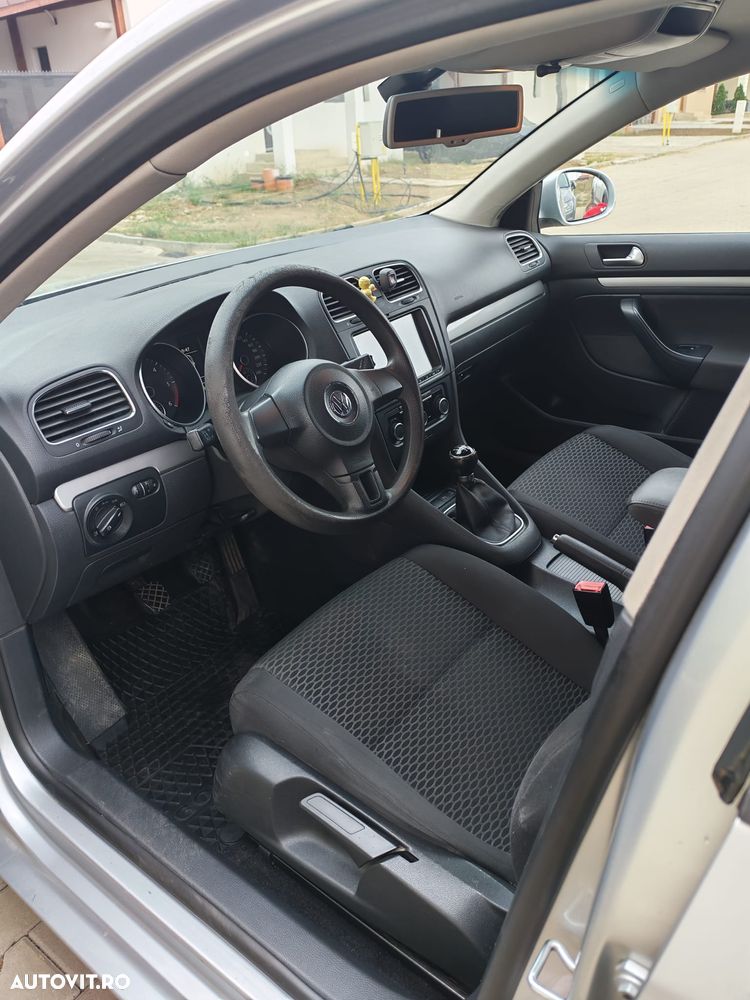 Volkswagen Golf 1.6 TDI DPF Trendline - 8