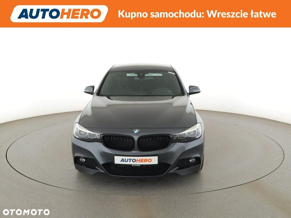 BMW Seria 3 318d M Sport - 12