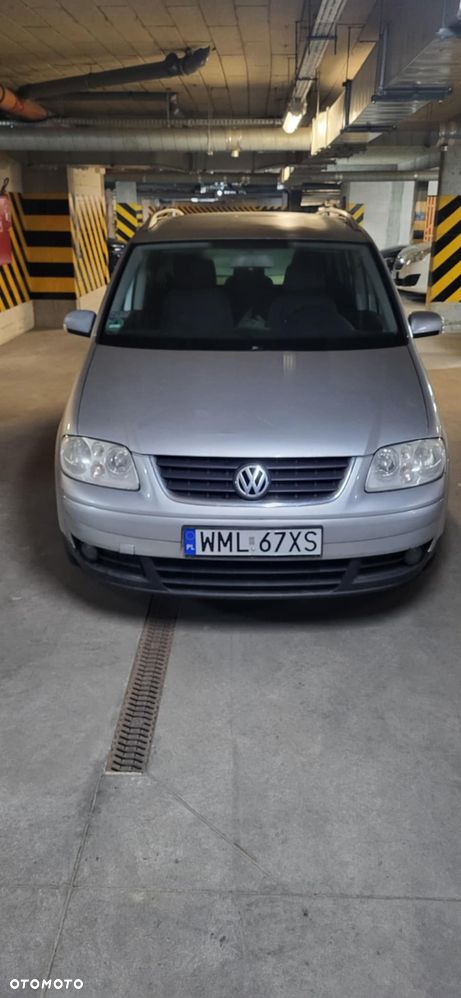 Volkswagen Touran 1.9 TDI Basis - 3