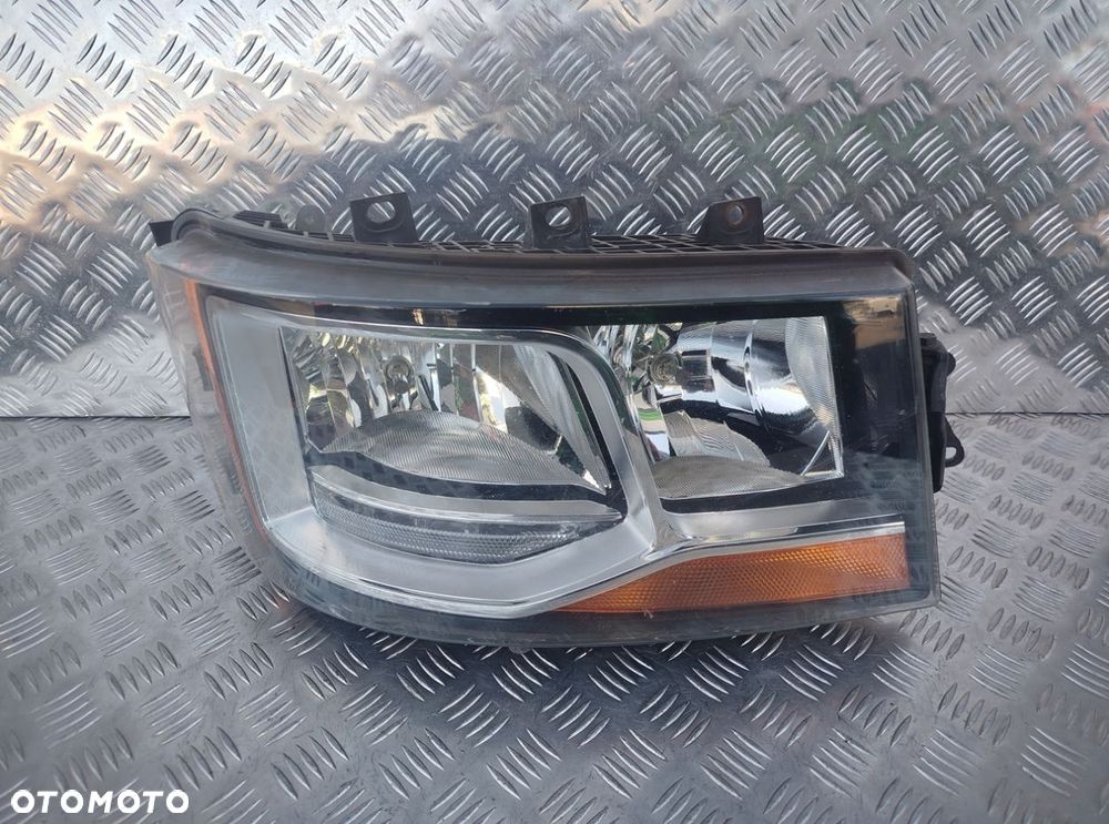 LAMPA REFLEKTOR PRAWY H7 SCANIA NTG 2674385 - 1