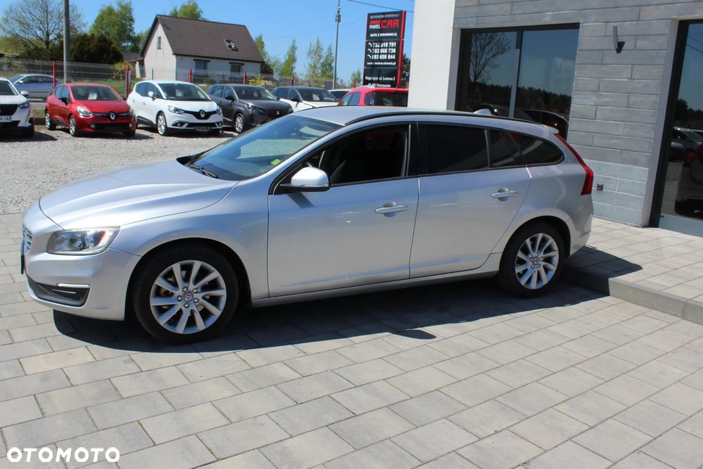 Volvo V60 D2 - 4
