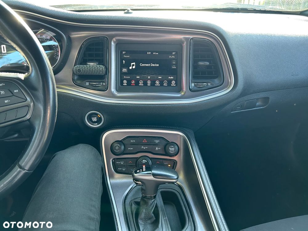 Dodge Challenger 3.6 SXT - 24