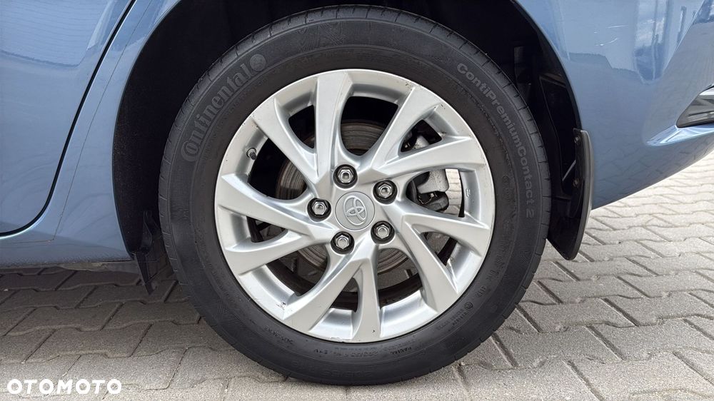 Toyota Auris - 14