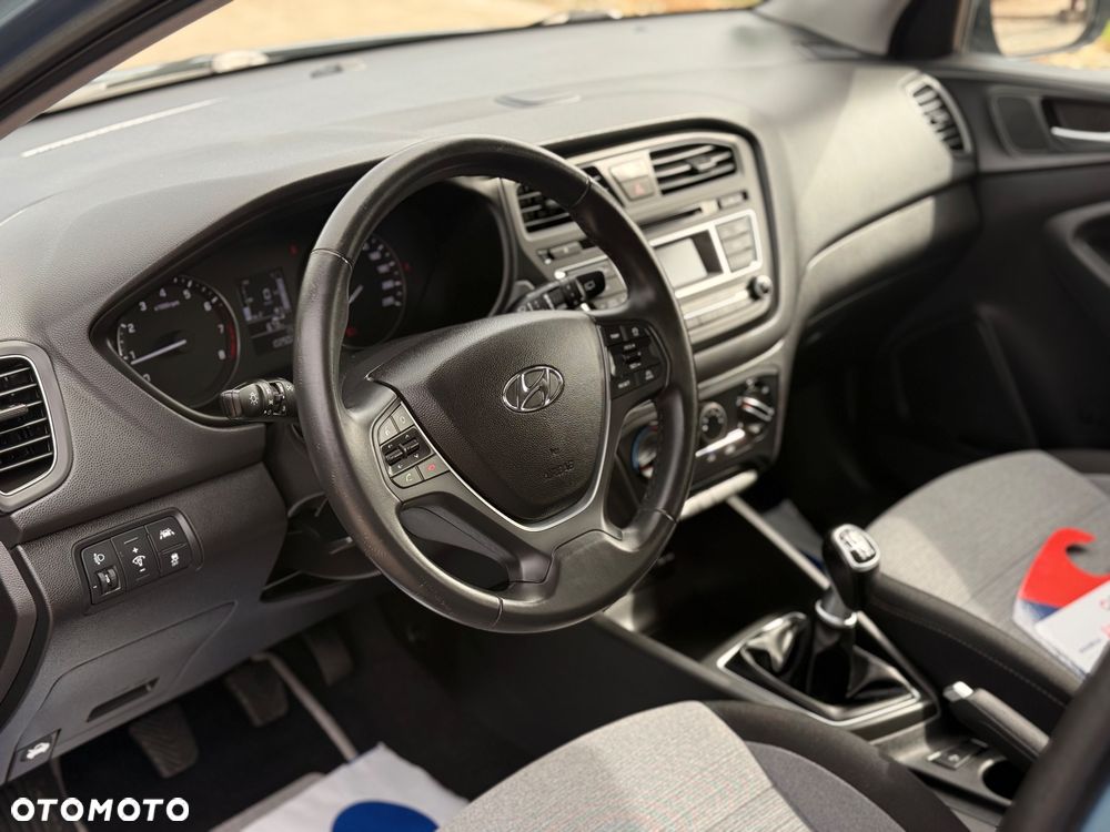 Hyundai i20 - 14
