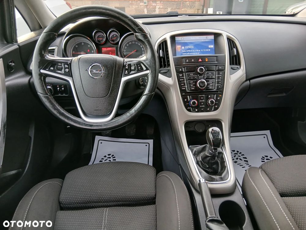 Opel Astra 1.7 CDTI Cosmo - 12