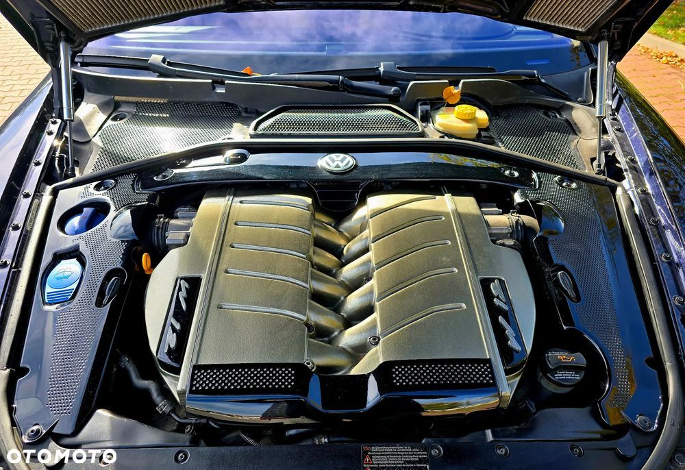 Volkswagen Phaeton 6.0 W12 4Mot (5 os.) - 17