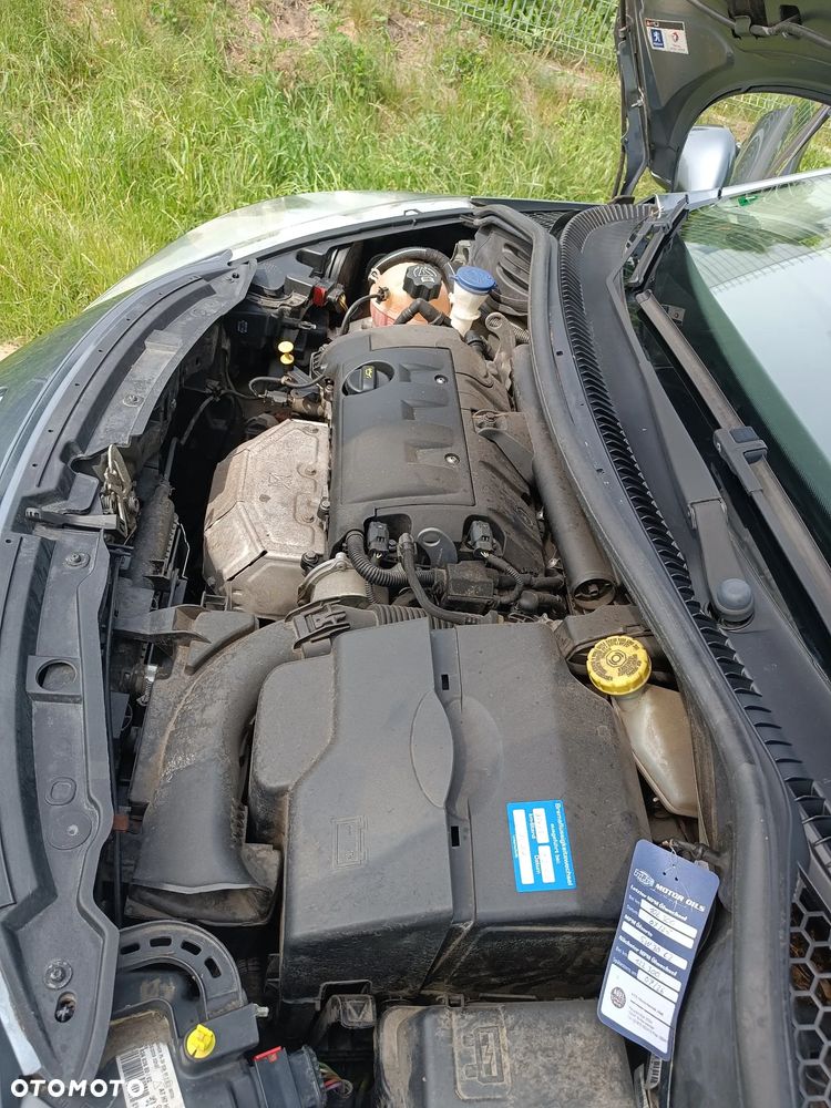 Peugeot 207 1.6 16V Sporty - 21
