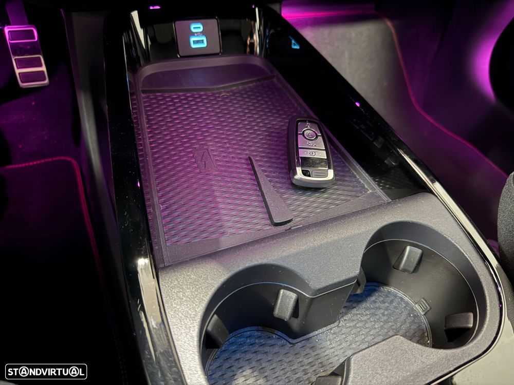 Ford Mustang Mach-E 98.7 kWh Premium AWD - 43