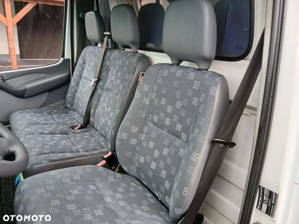 Mercedes-Benz Sprinter 416 - 18