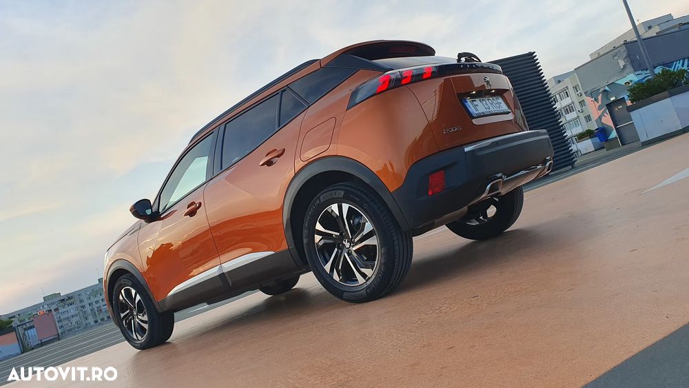 Peugeot 2008 1.2 PureTech EAT8 STT GT - 21