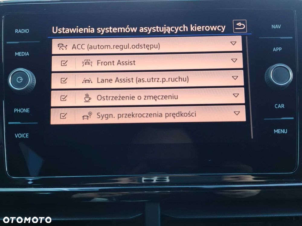 Volkswagen T-Roc 1.5 TSI R-Line DSG - 32