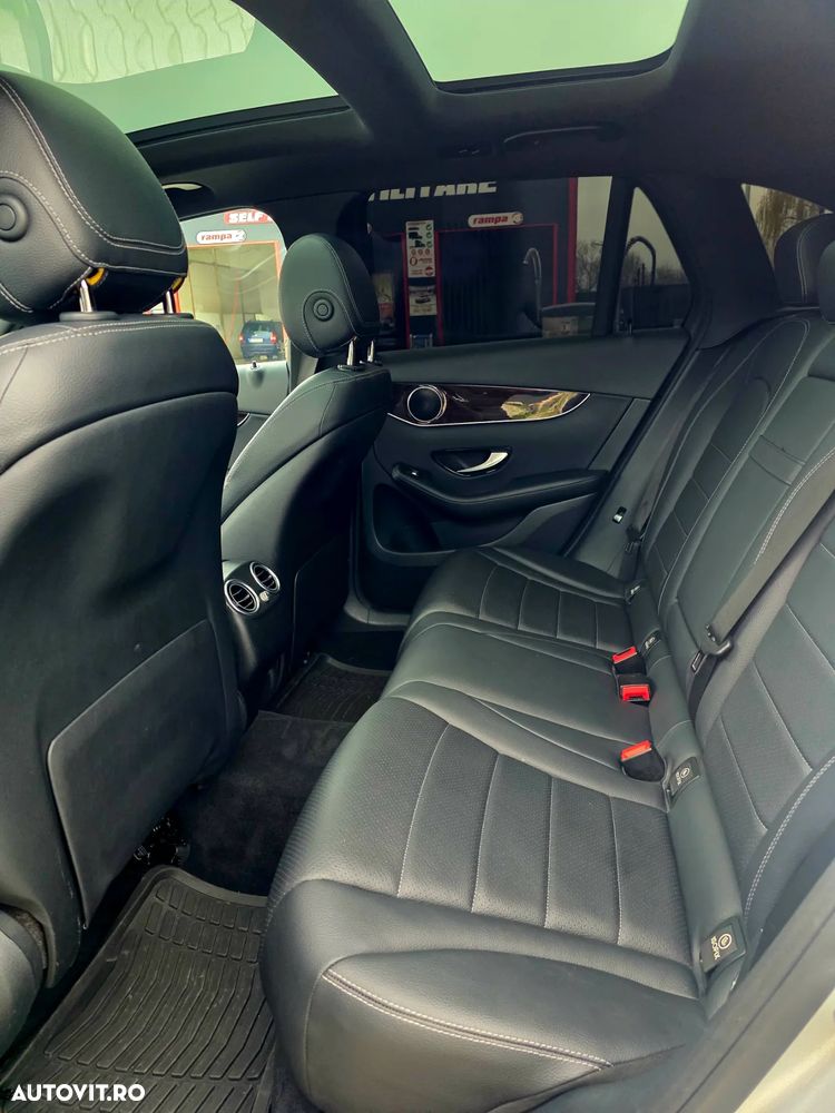 Mercedes-Benz GLC - 11