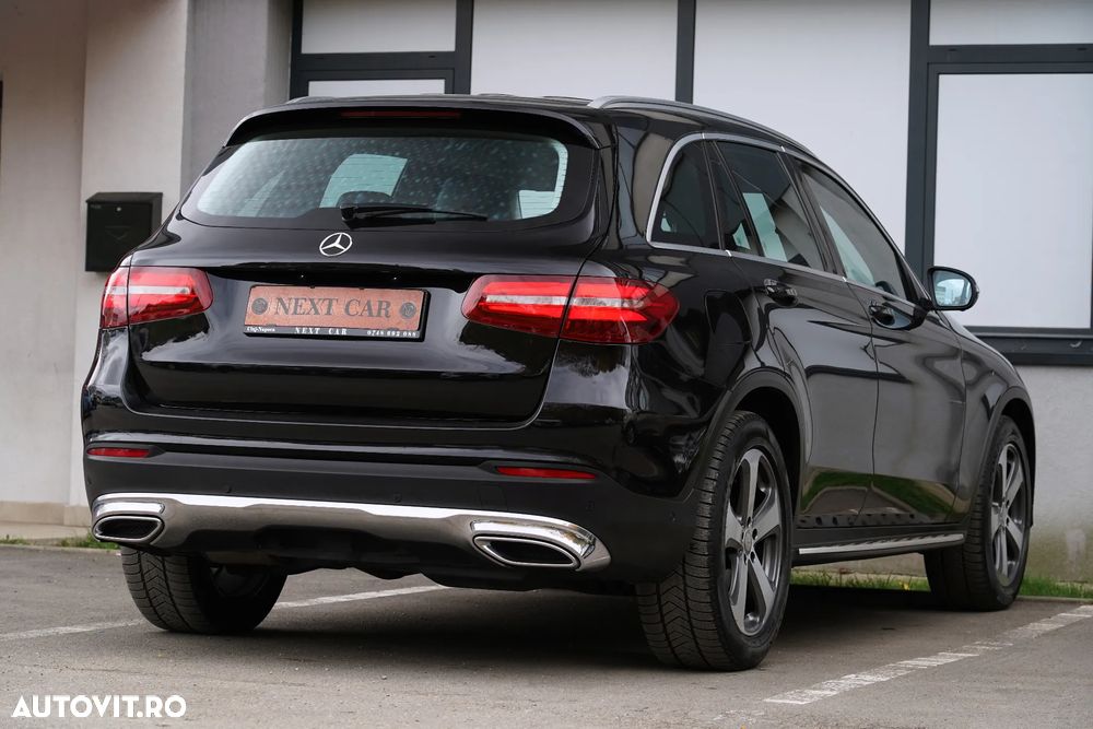Mercedes-Benz GLC 250 d 4Matic 9G-TRONIC AMG Line - 20