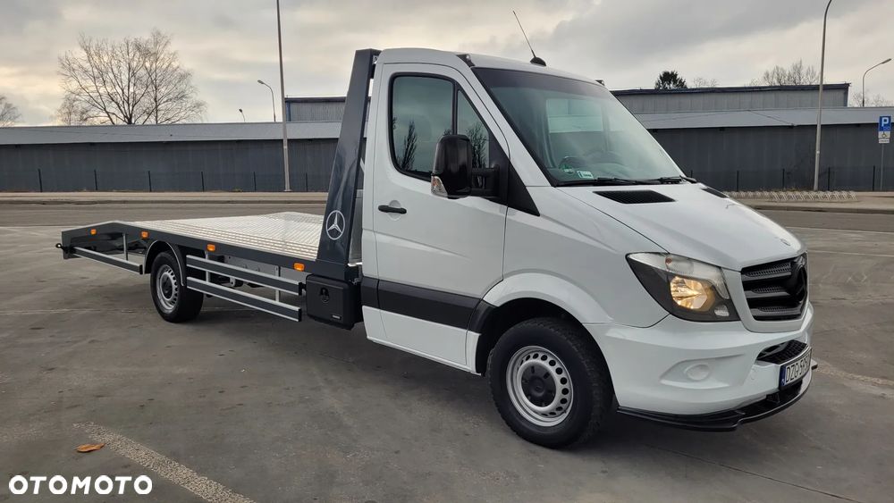 Mercedes-Benz Sprinter - 29
