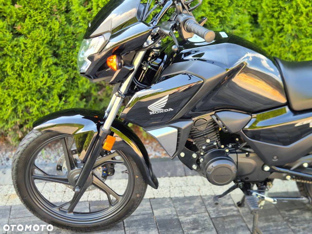 Honda CBF - 22