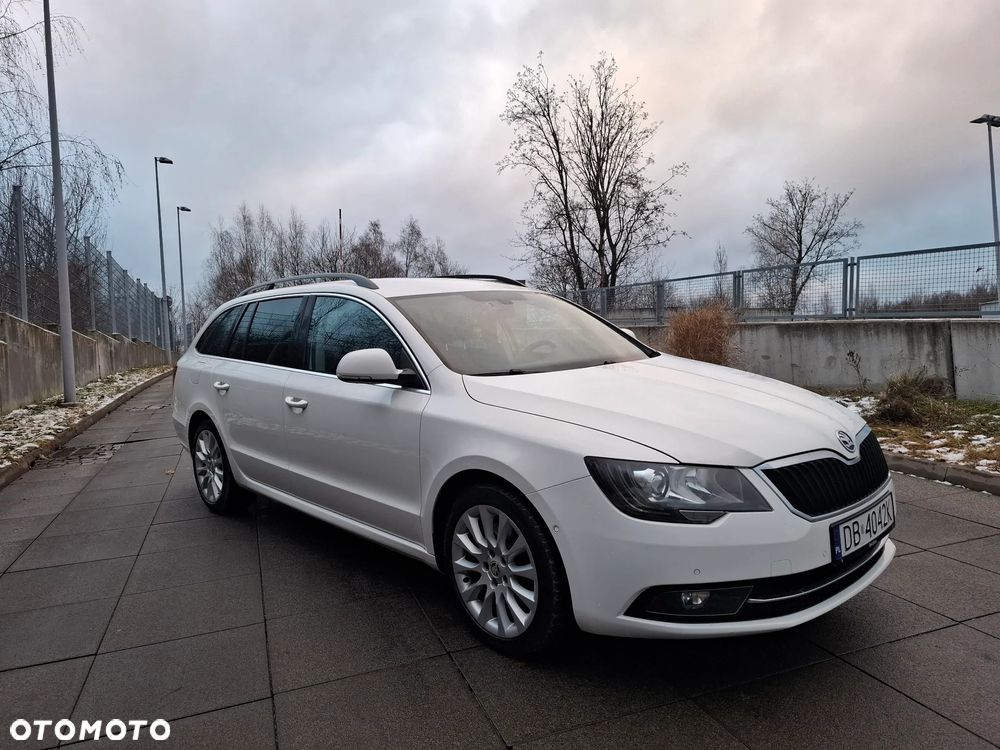 Skoda Superb 2.0 TDI Green tec Elegance - 15