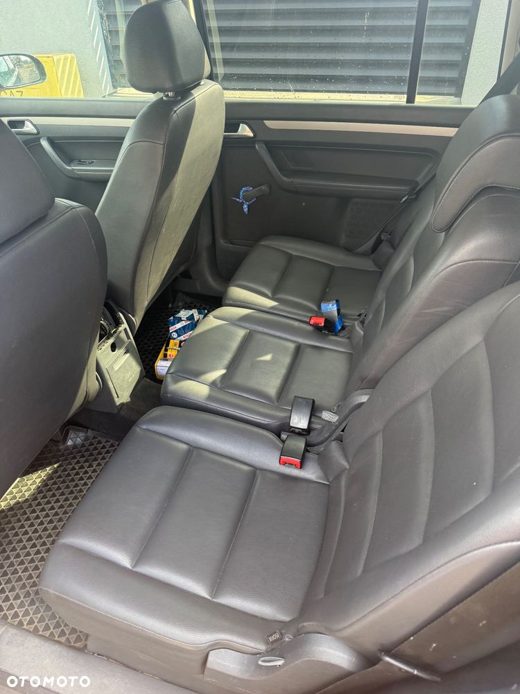 Volkswagen Touran 1.6 Trendline - 9
