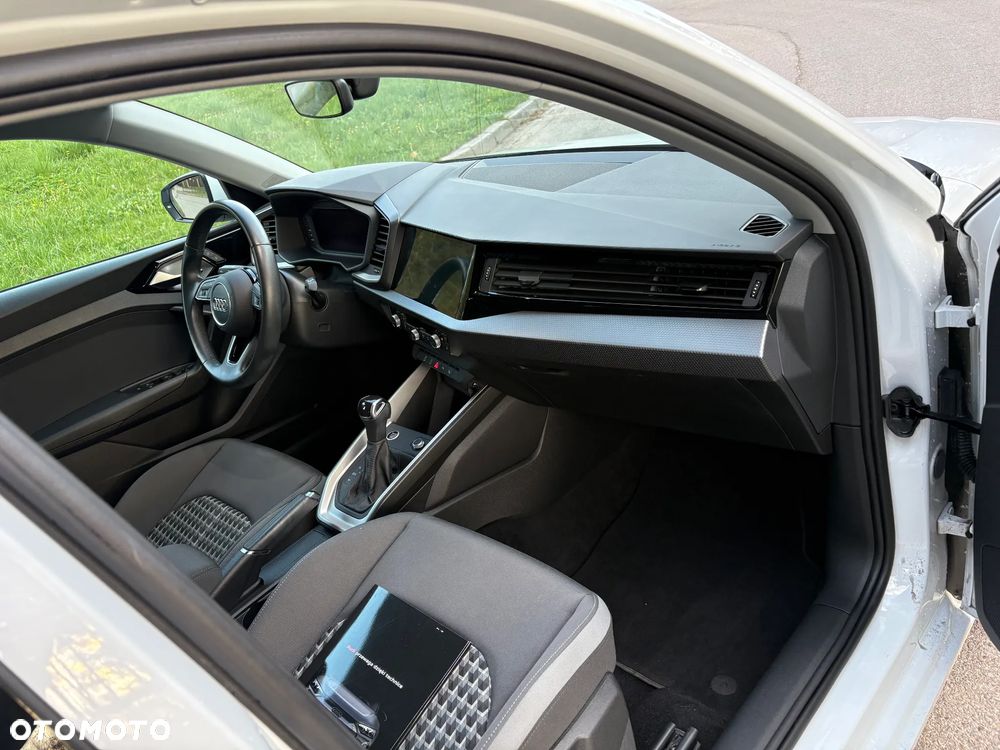 Audi A1 Sportback 25 TFSI S tronic - 9