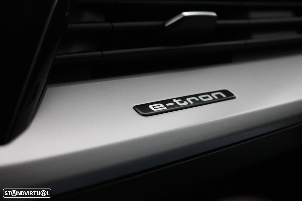 Audi Q4 e-tron 35 55 kWH - 24