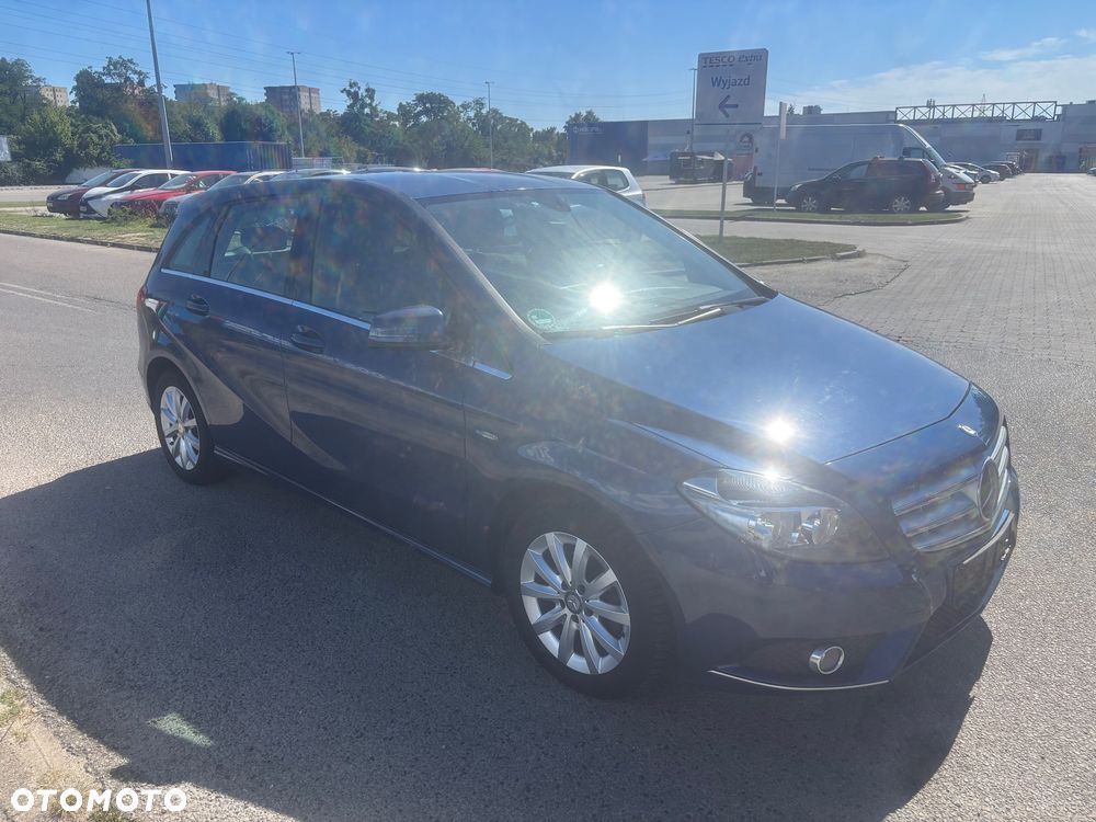 Mercedes-Benz Klasa B 180 (BlueEFFICIENCY) - 11