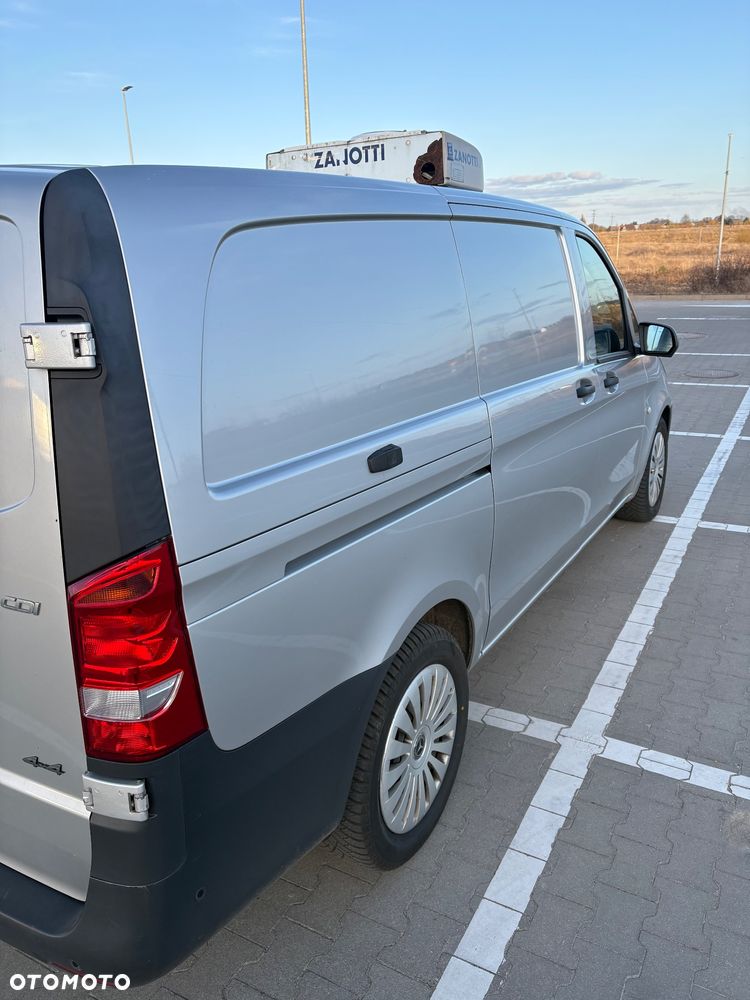 Mercedes-Benz Vito - 2