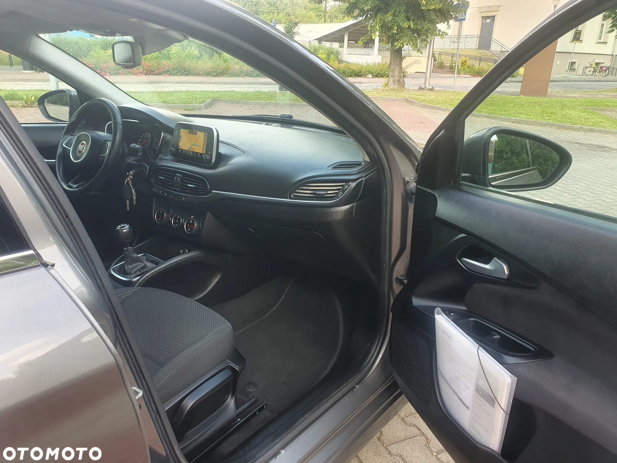 Fiat Tipo 1.6 MultiJet 16v Lounge - 13