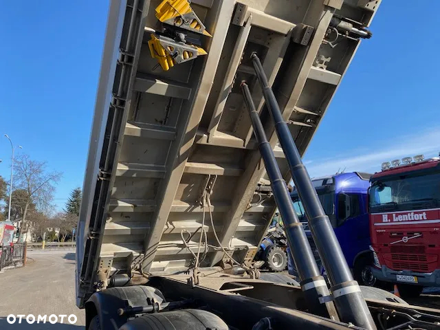 MAN TGS 35.460 - 15