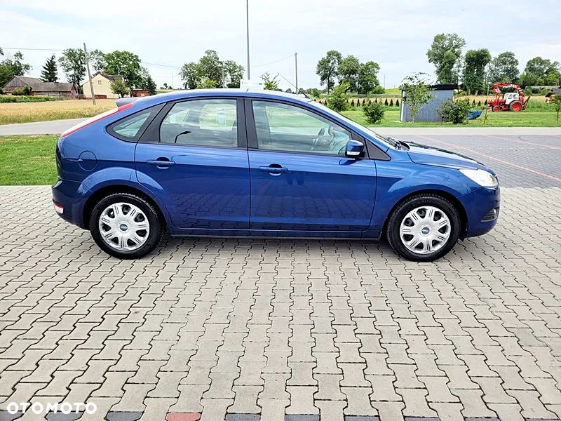 Ford Focus 1.6 16V Ambiente - 10