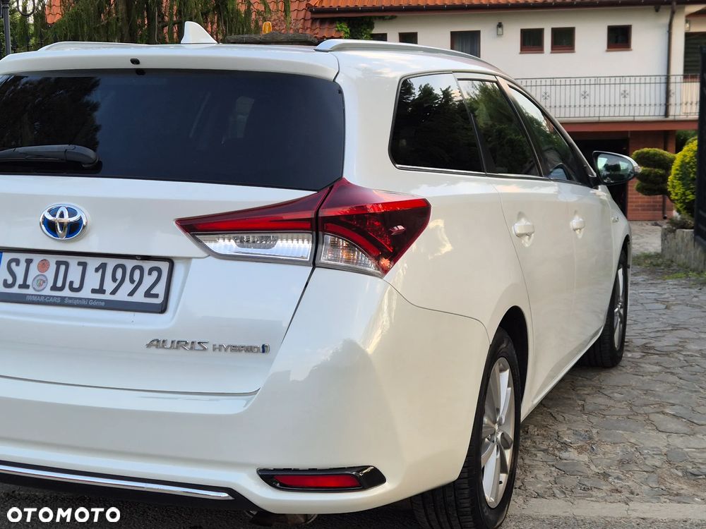 Toyota Auris - 18