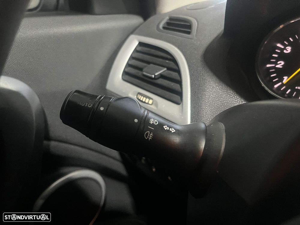 Renault Mégane Sport Tourer 1.5 dCi Dynamique - 19