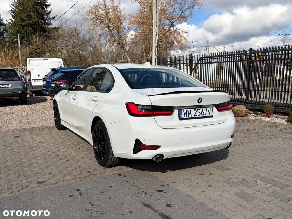 BMW Seria 3 318d Business Edition - 9