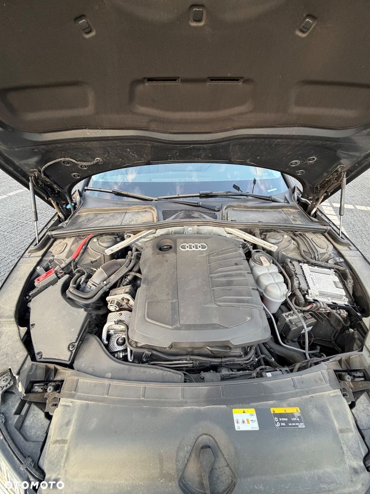 Audi A4 Limousine - 14