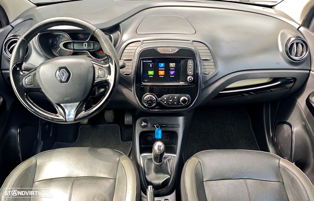 Renault Captur 1.5 dCi Exclusive - 10