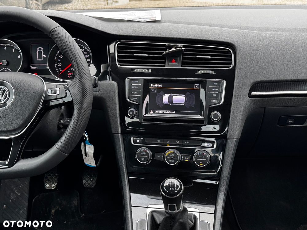 Volkswagen Golf 1.4 TSI BlueMotion Technology Highline - 27