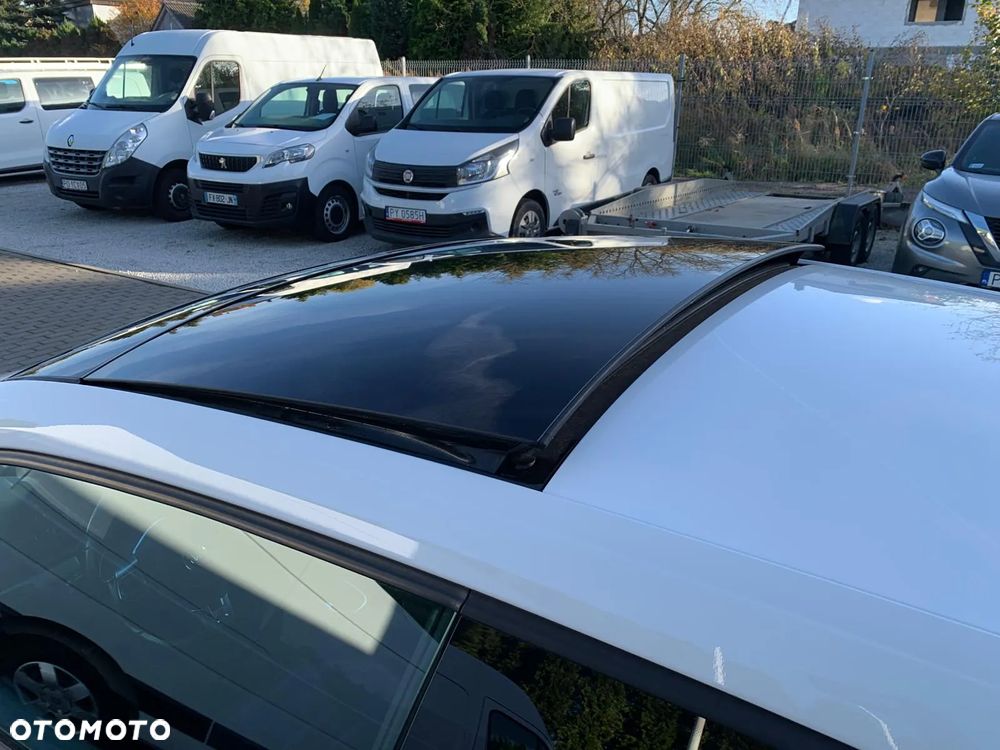 Volkswagen Scirocco 2.0 TDI DSG Edition - 8