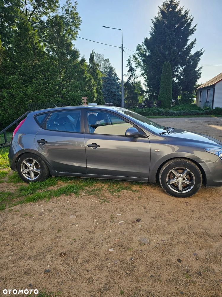 Hyundai i30 1.6 CRDi Classic - 4