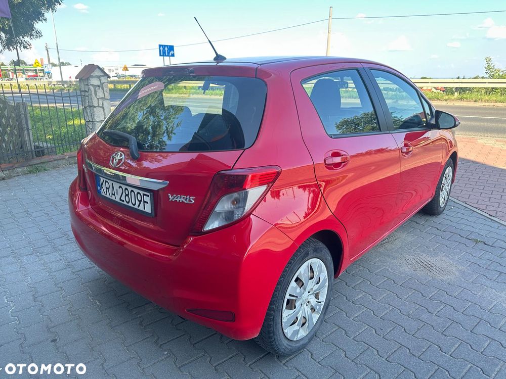 Toyota Yaris 1.0 Sol - 7